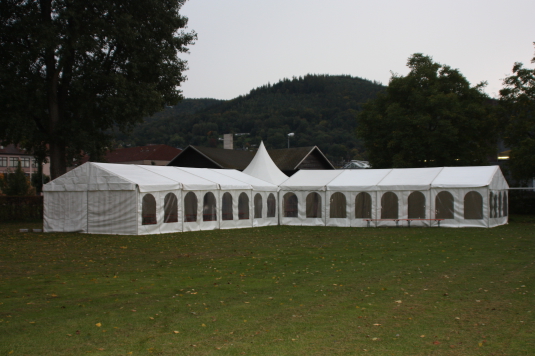 Festzelte mieten in Nrnberg, Erlangen, Forchheim, Wrzburg